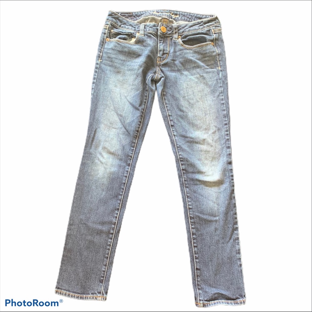 Super cute American Eagle Skinny Jeans